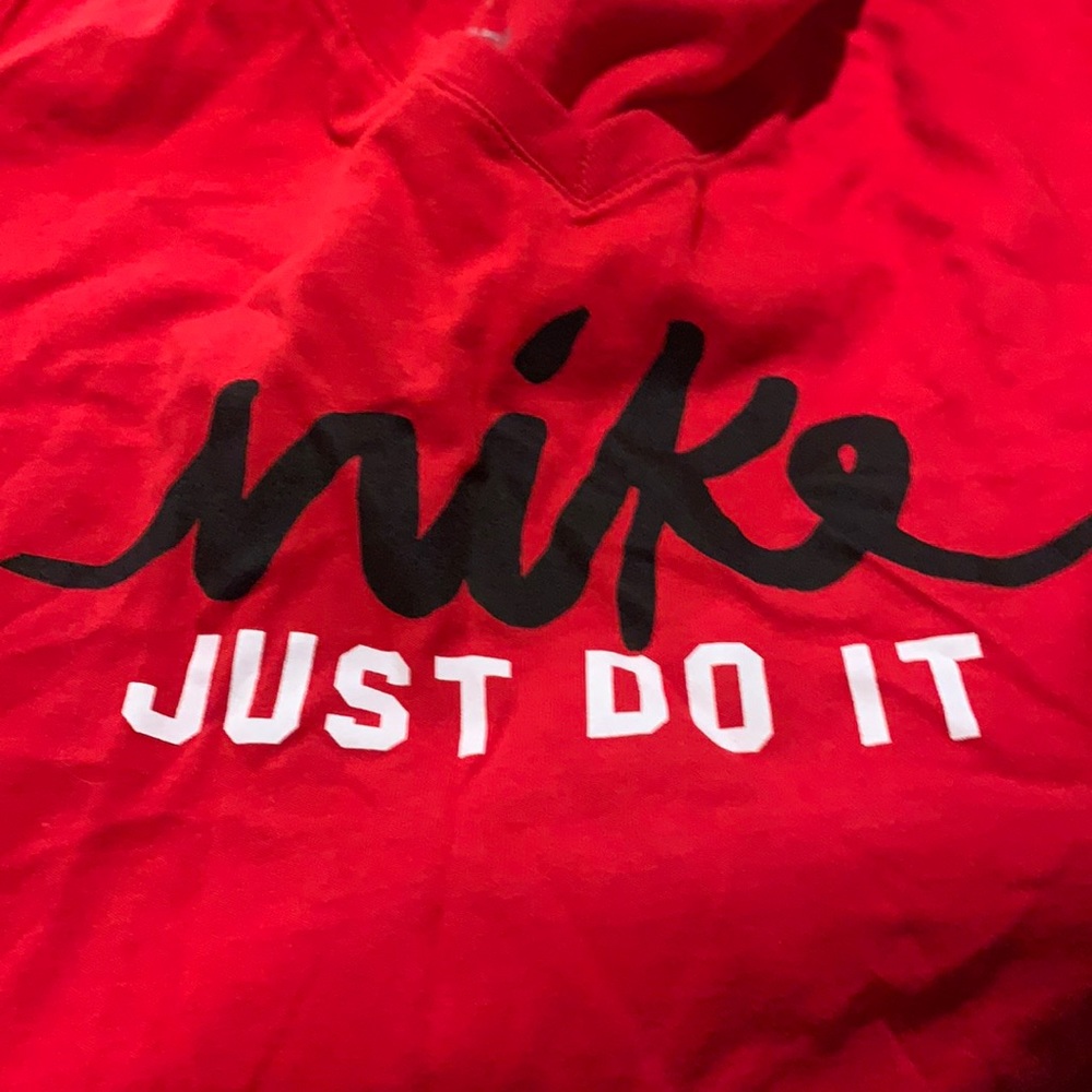 Nike v neck cotton dry fit t shirt XL NWT